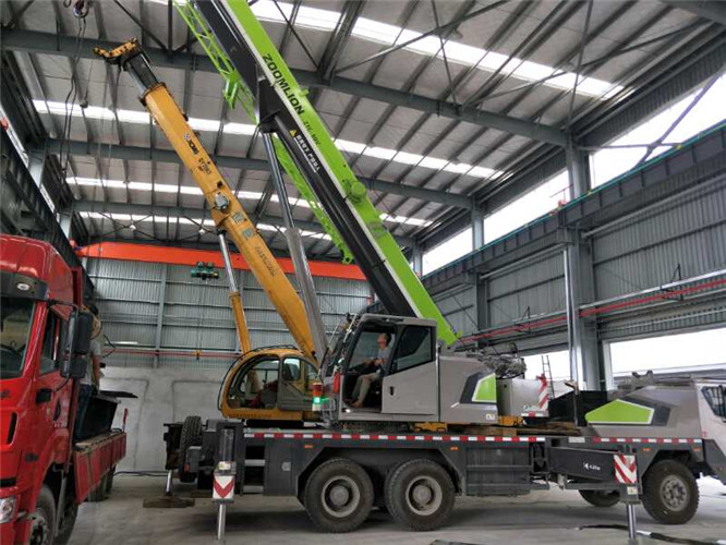 西藏高空车出租需要注意哪些安全事项？